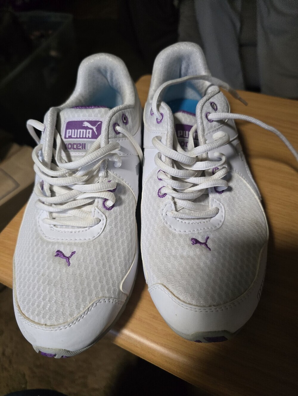 Puma Women's White & Purple Athletic Sneakers 7.5 10cell 1.0